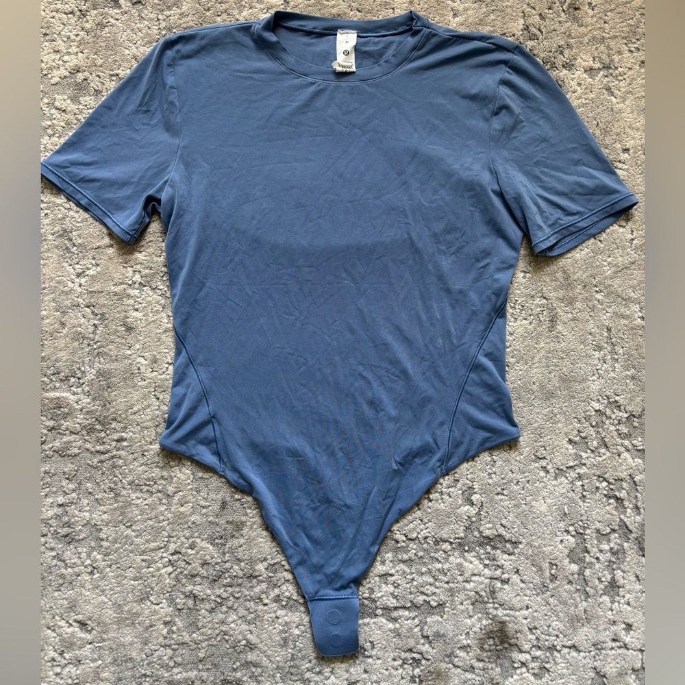 Wundermost Ultra-soft Nulu Shortsleeve Crew Thong Bodysuit in Prep Blue